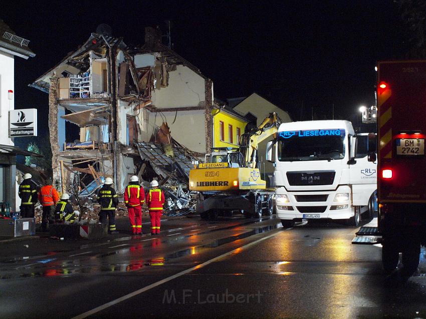 Hausexplosion Bruehl bei Koeln Pingsdorferstr P234.JPG